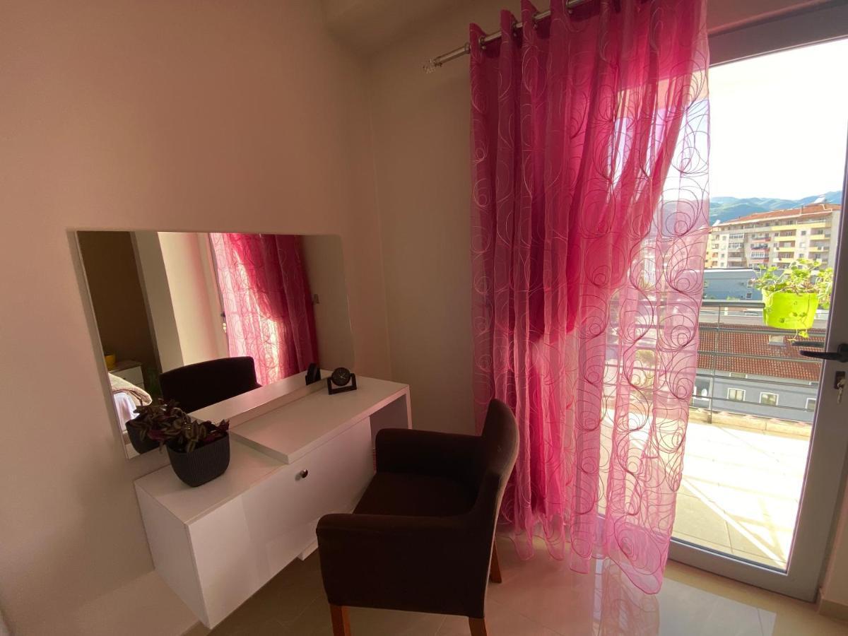 Guest'S Apartament Поградец Екстер'єр фото
