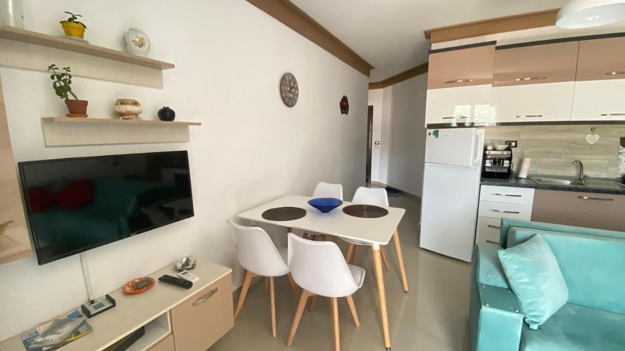 Guest'S Apartament Поградец Екстер'єр фото